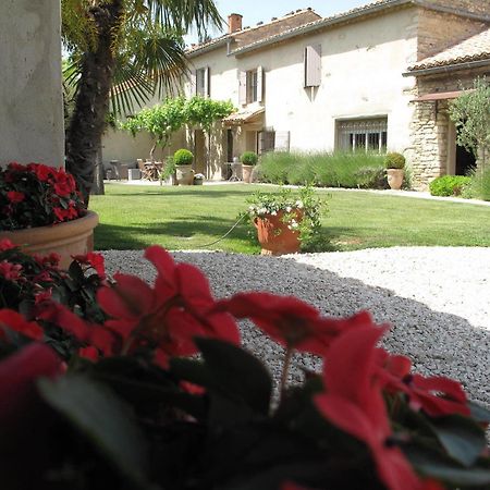Le Mas De L'Olivier Hotel Loriol-du-Comtat Luaran gambar