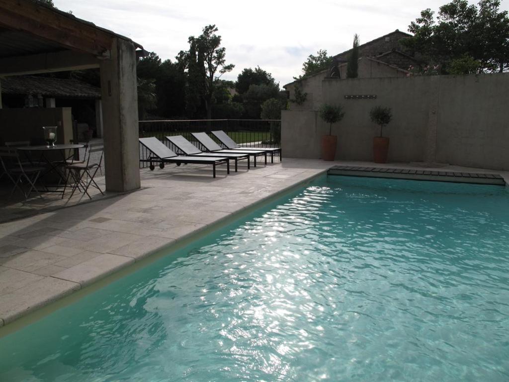 Le Mas De L'Olivier Hotel Loriol-du-Comtat Luaran gambar